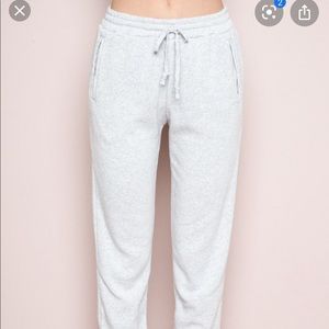 GREY BRANDY MELVILLE SWEAT PANTS
